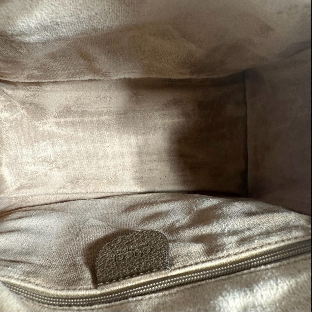 Gucci Handbag - Picture 11 of 11